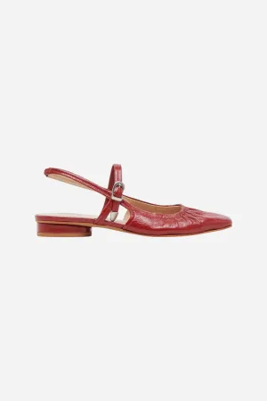 Dolce Vita Rianne Flats in Red Crinkle Patent