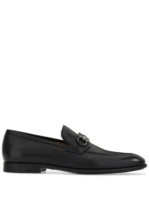 Ferragamo Elegant Black Leather Loafers