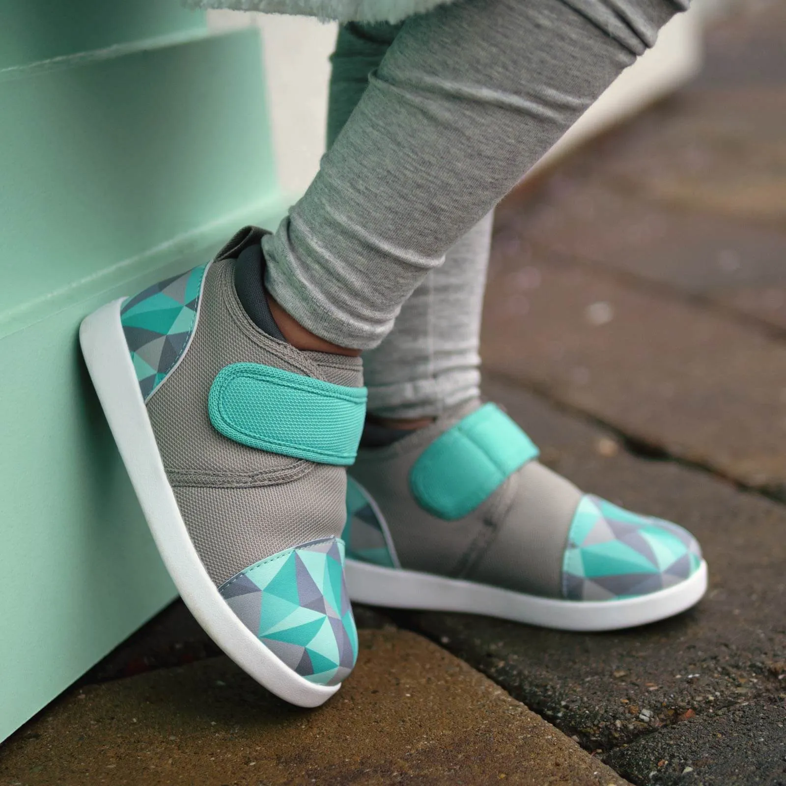 Glacial Refraction Squeakerless Toddler Shoes | Teal/Gray