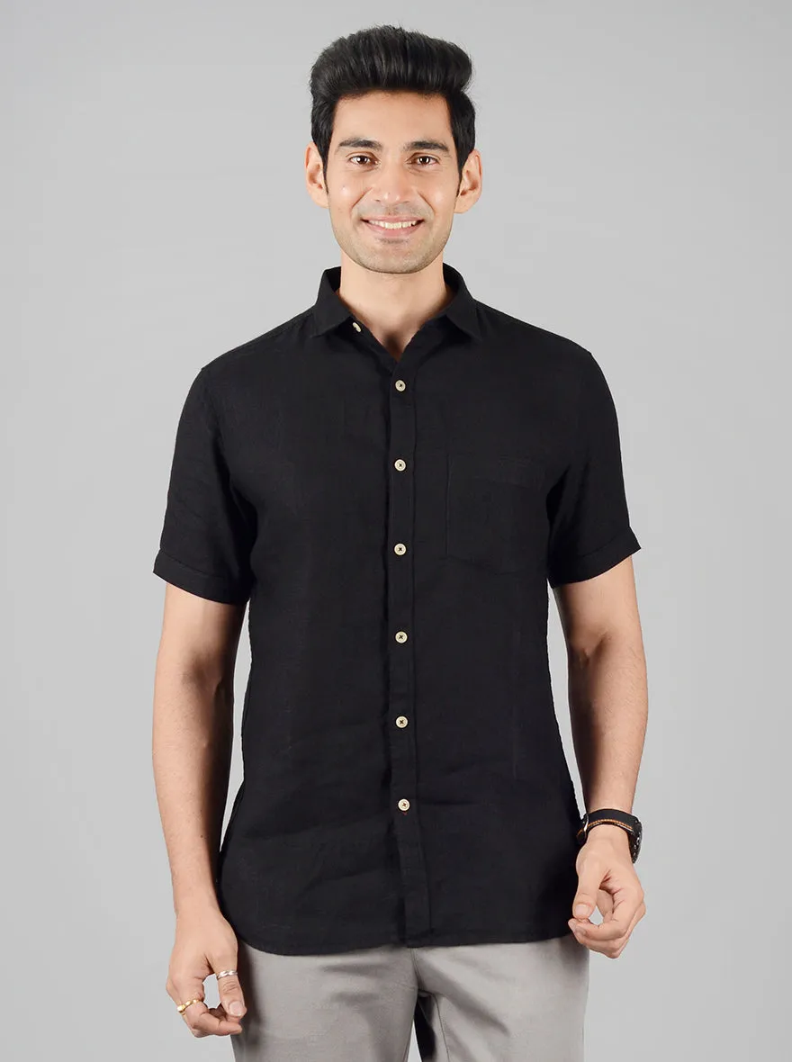 Jet Black Solid Slim Fit Casual Shirt | JadeBlue