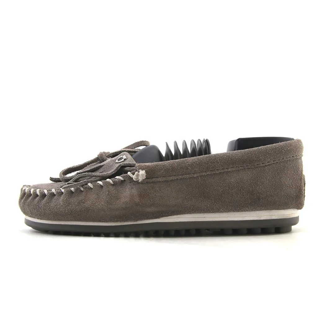 MINNETONKA MOCCASINS