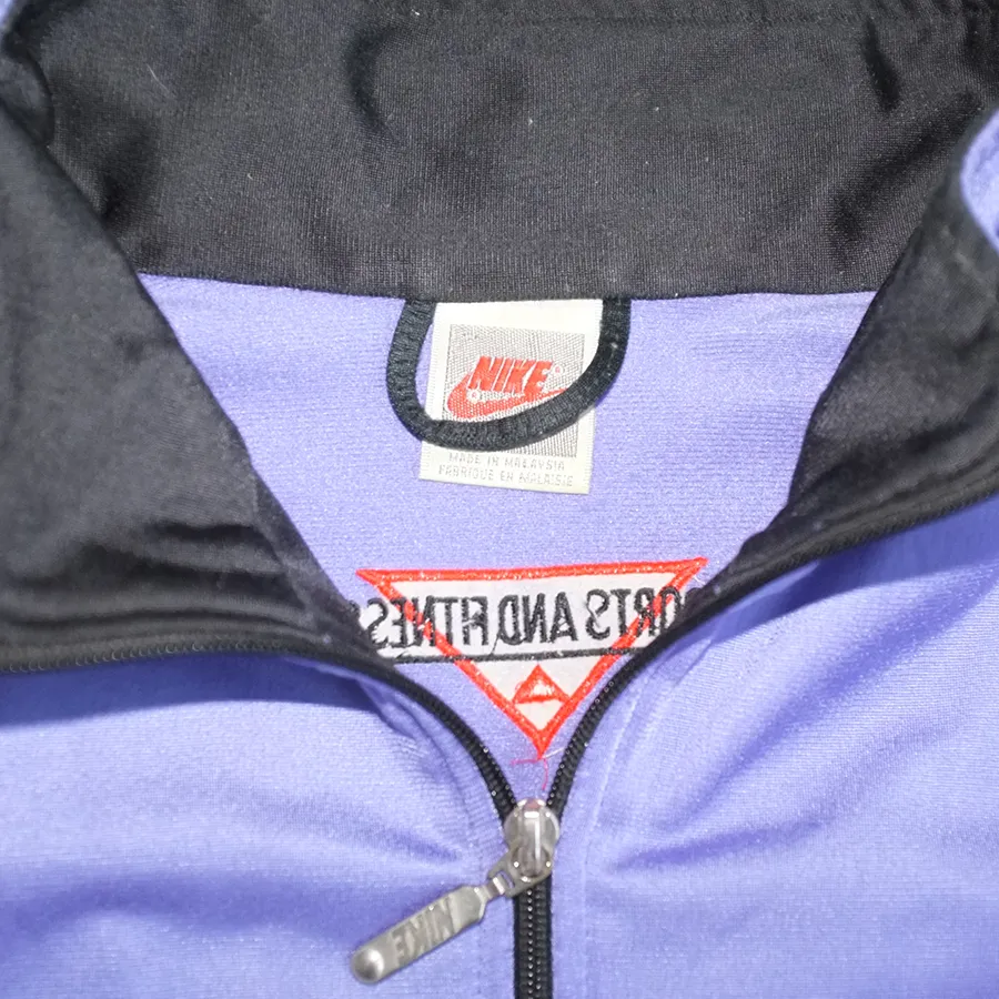 Rare Nike Sports and Fitness Tracksuit Large