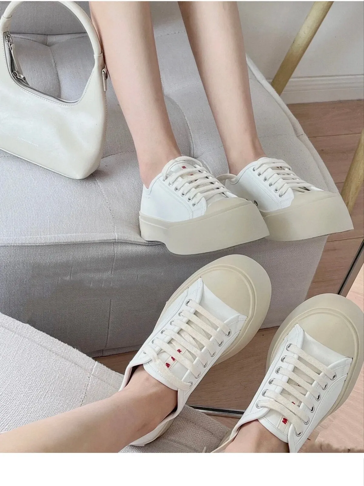 xiangtuibao Big Head Thick Sole Shoes Men's and Women's Same Flat Bottom Bottom Increase Leisure Sports Line Lace -up Big Size Shoes