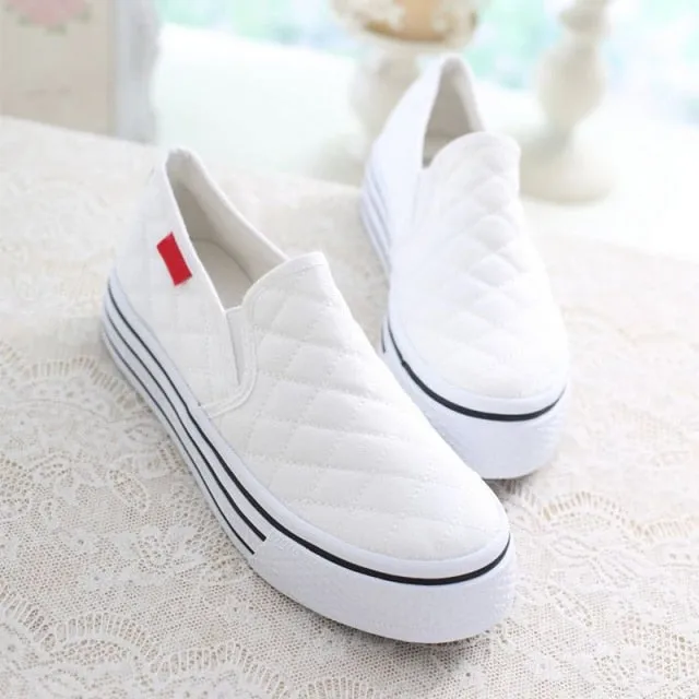 xiangtuibao  Women Flat Shoes Platform Cotton Loafers Elastic Shallow Casual Ladies Sneakers Soft Vulcanized Shoes Female Autumn  New